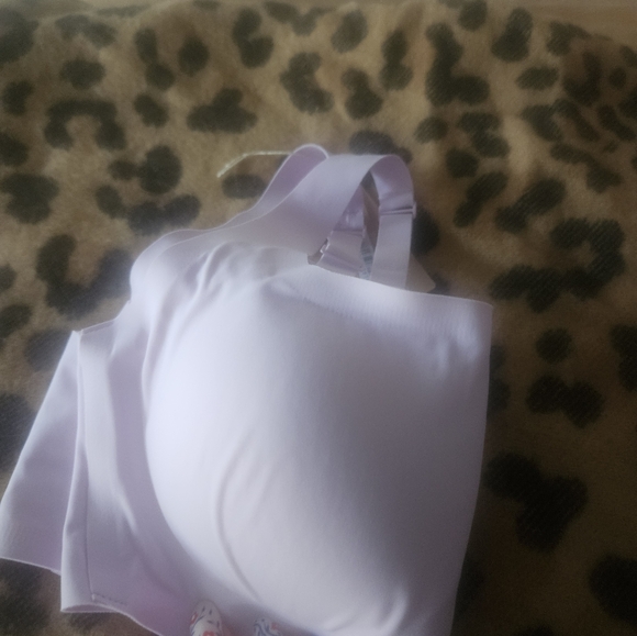 NWT SKIMS BRA SIZE MEDIUM LAVENDAR PINK COLORSTORY - Picture 8 of 8